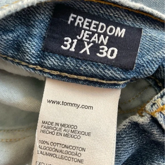 Tommy Hilfiger Premium Freedom Denim Jeans Relaxed/Straight Medium Wash 31x30 - Picture 11 of 12